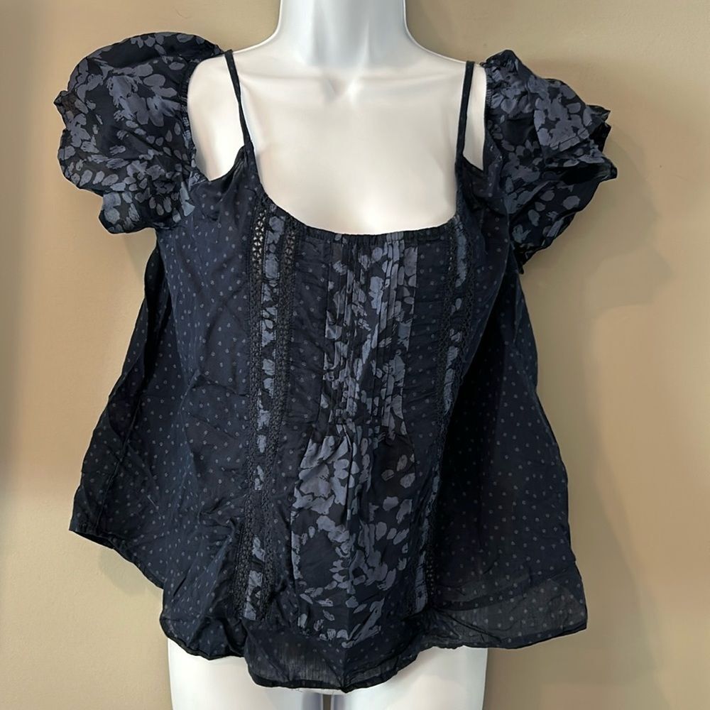 Abercrombie & Fitch Women's Blue Polka Dot & Floral Cold Shoulder Blouse Large